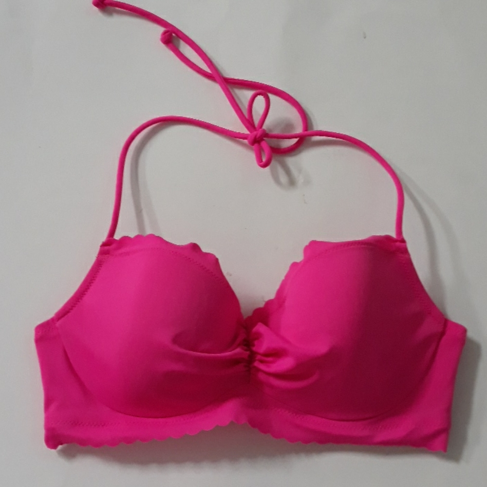 Victoria's Secret underwire Bikini top size 32C - Picture 13 of 13